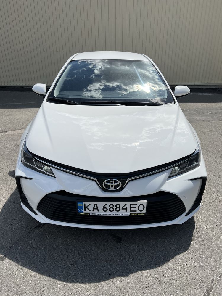 Аренда автомобиля для работы в такси Киев Toyota Corolla 2020