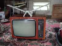 Telewizor Ametyst PRL w zestawie z anteną