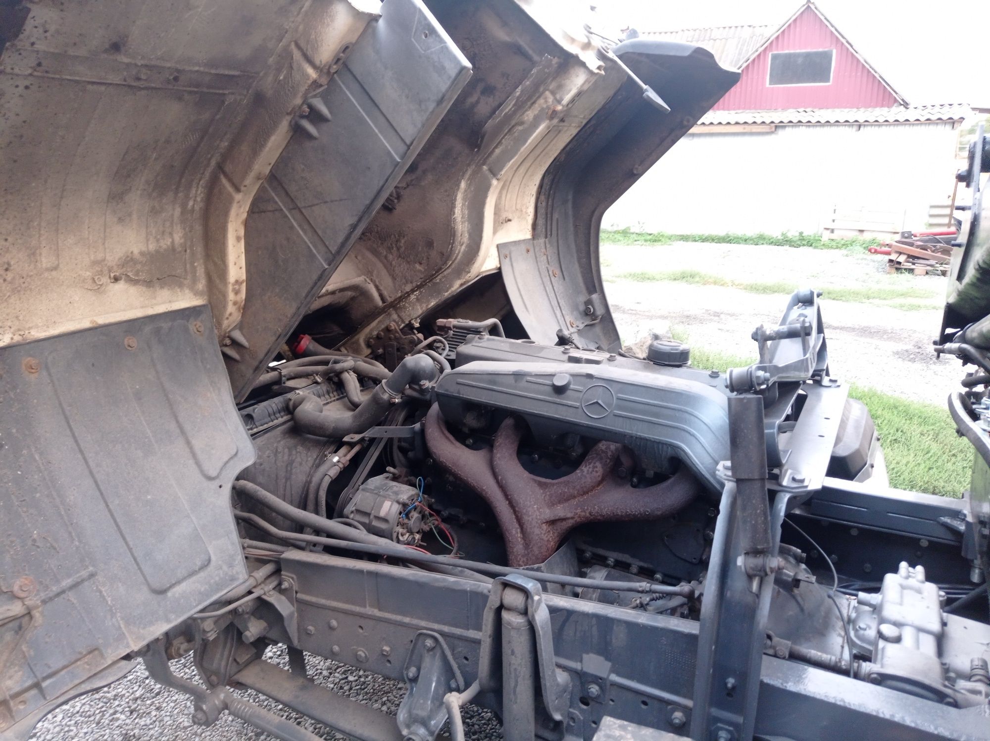 Продам переобладнаю авто Мерседес 814 самоскид кран маніпулятор