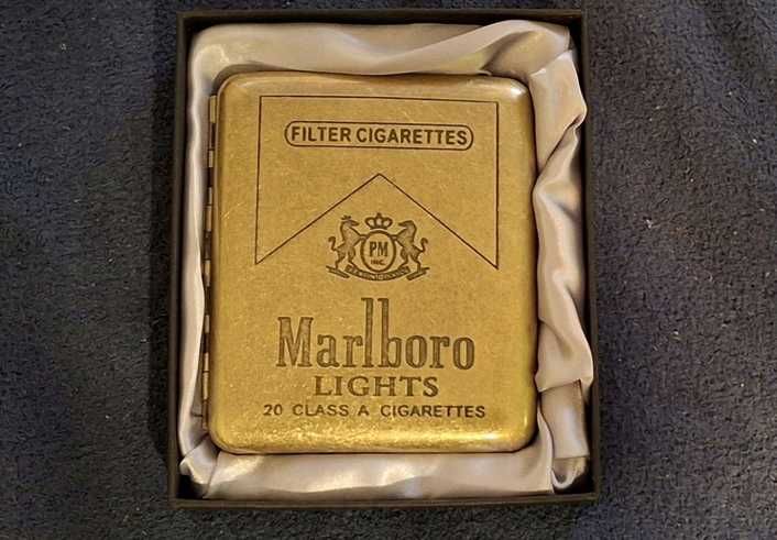 Papierośnica Mosiężna Marlboro