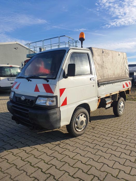 Pojazd komunalny Piaggio Porter Pfau 4x4 plug posypywarka Sterowanie
