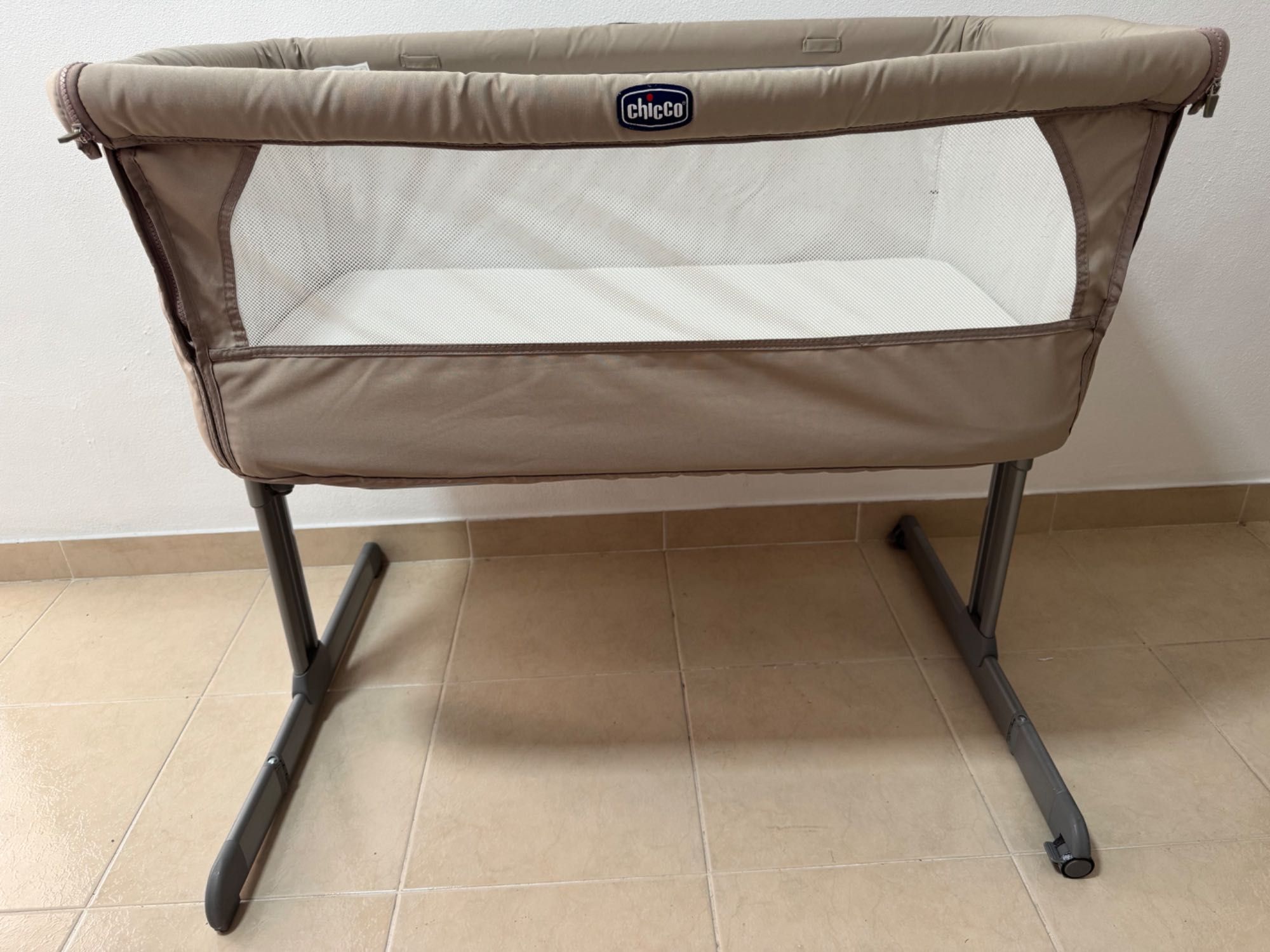 Berço Chicco Next2me Essential