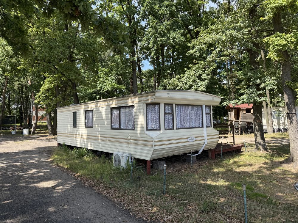 Domek holenderski nad Jeziorem Turawskim - ośrodek Ventura.
