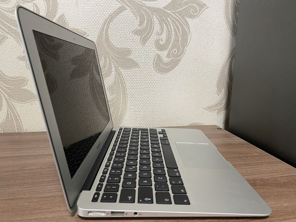 Apple MacBook Air 11 78% 256gb a1465 2013 core i5 ноутбук