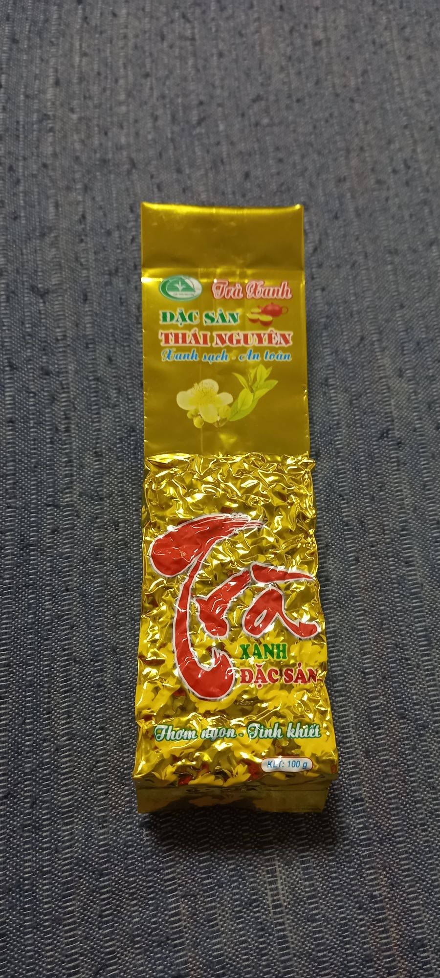 Продам вьетнамский зелёный чай Dac San Thai Nguyen зелений чай
Thai Ng