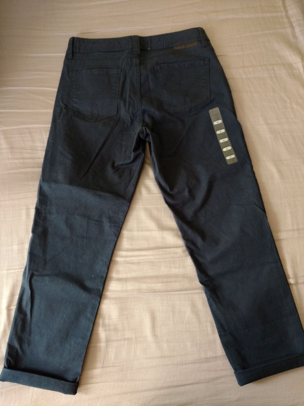 Granatowe spodnie 3/4 Calvin Klein rozm. 6