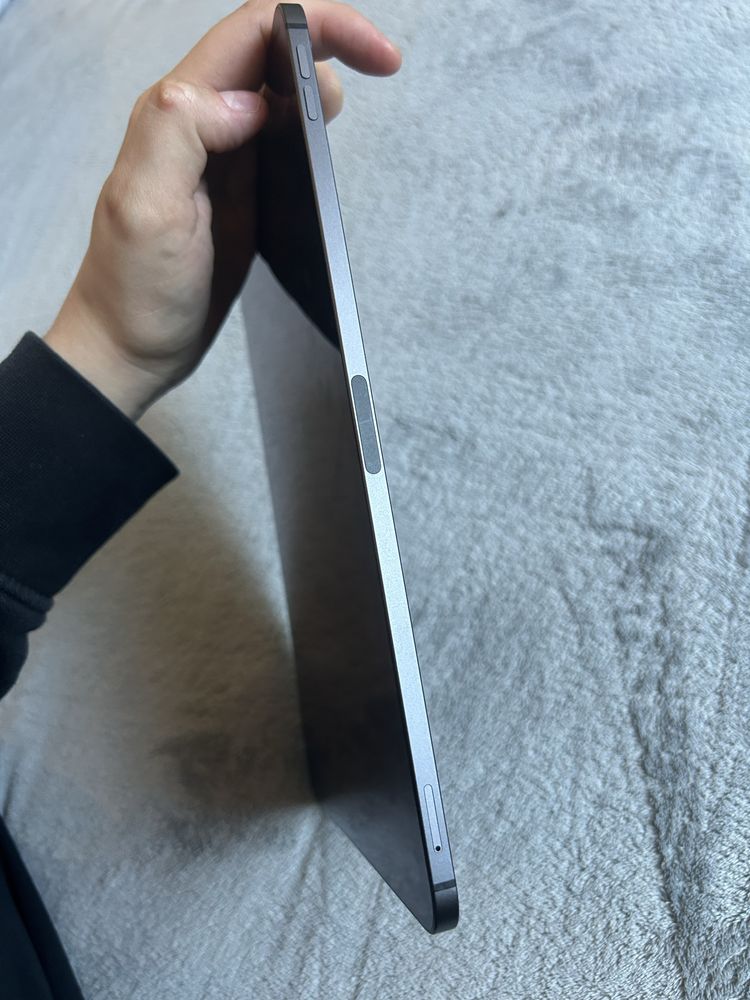 iPad  Air 5 покоління 2023 , 256 гб, Sim card,