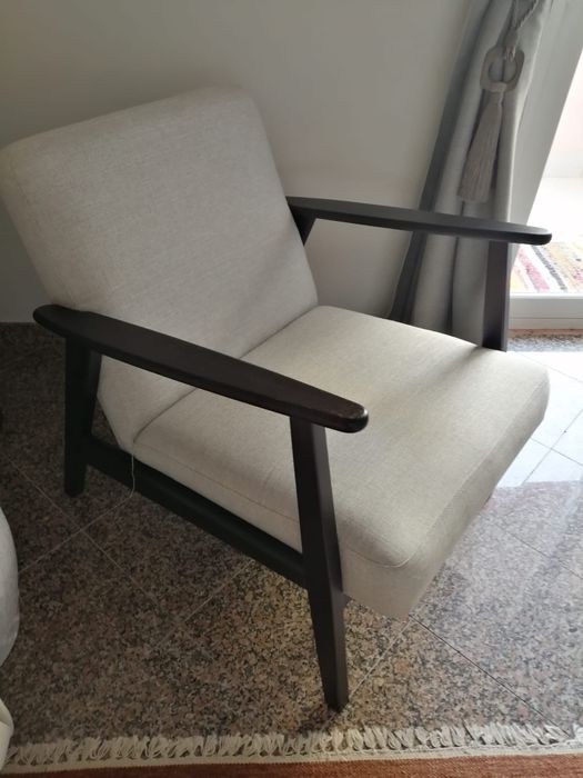 Poltrona (sofá pequeno)