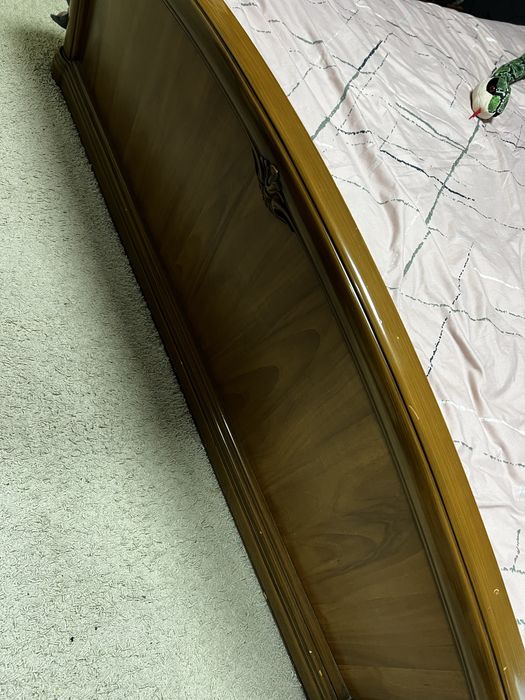 Двоспальне ліжко з натурального дерева + матрац