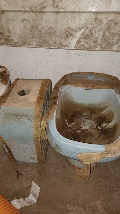 Louças lavatório sanita bidé