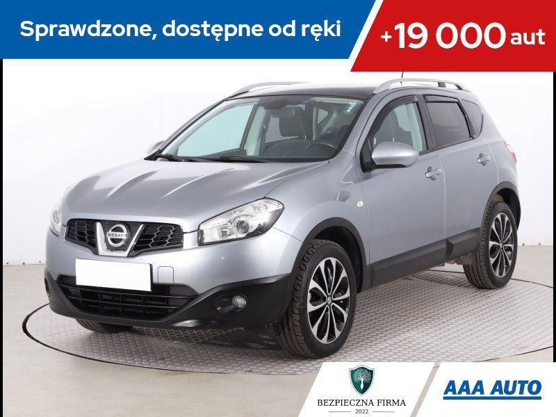 Nissan Qashqai 1.6, Navi, Xenon, Bi-Xenon, Klimatronic, Tempomat, Dach panoramiczny