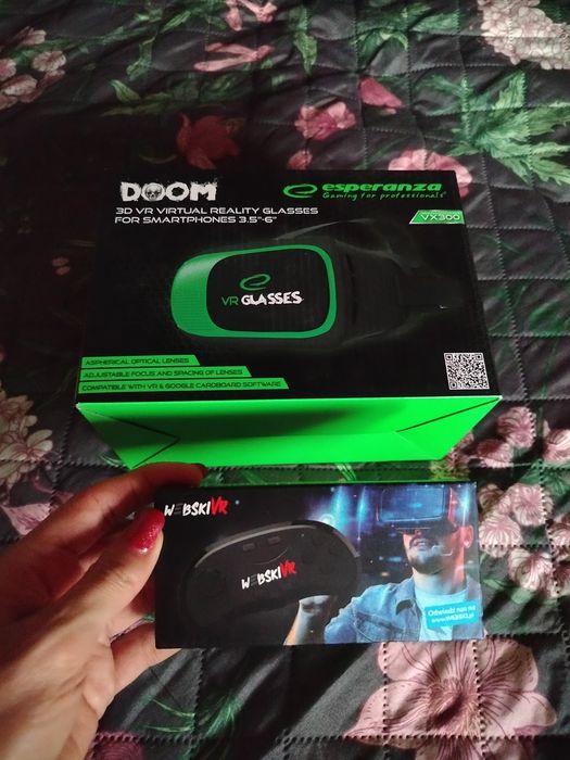 Okulary wirtualnej rzeczywistości nowe z pilotem