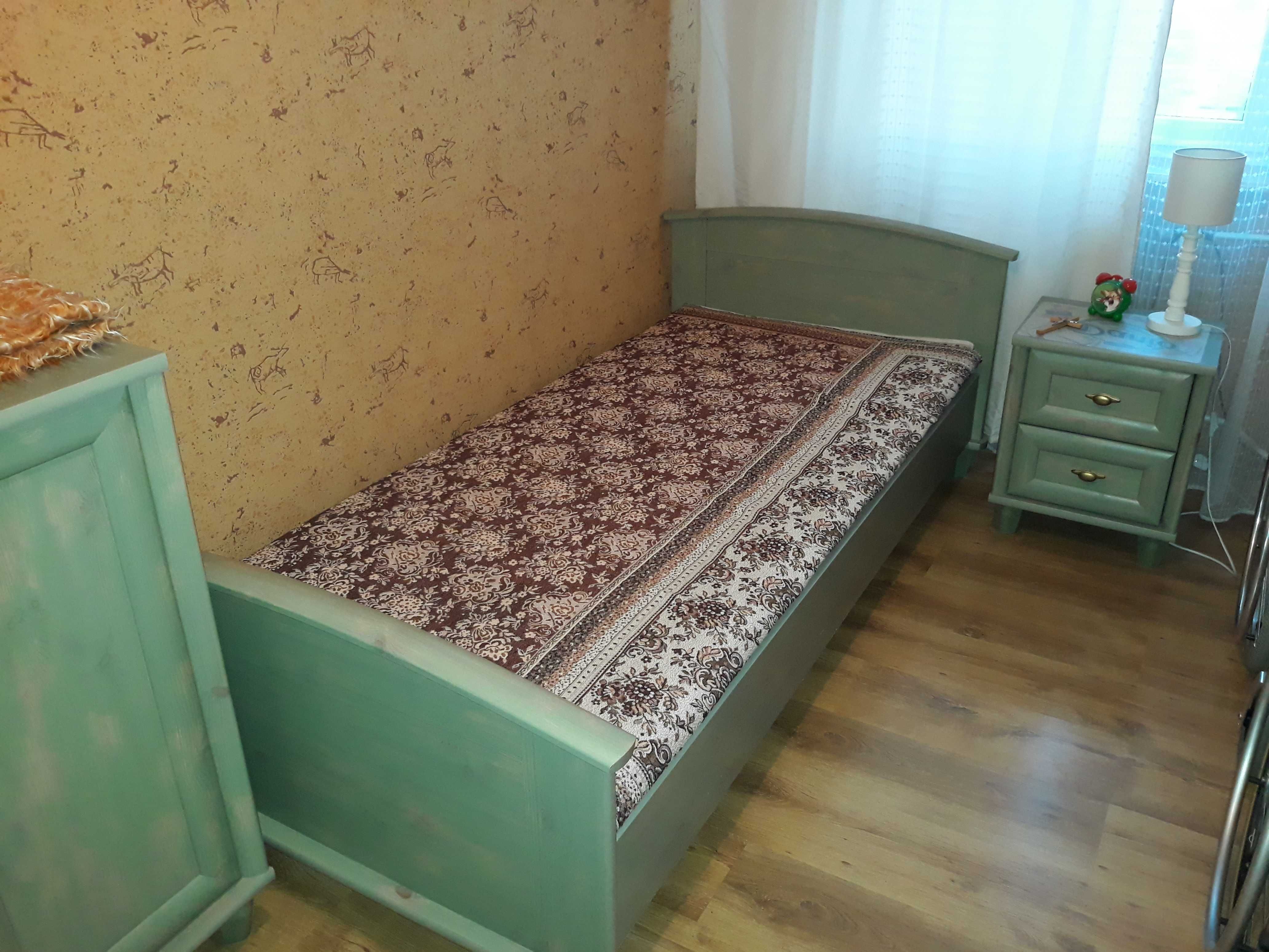 Łóżko pojedyncze i szafka Retro BRW - zielone przecierane