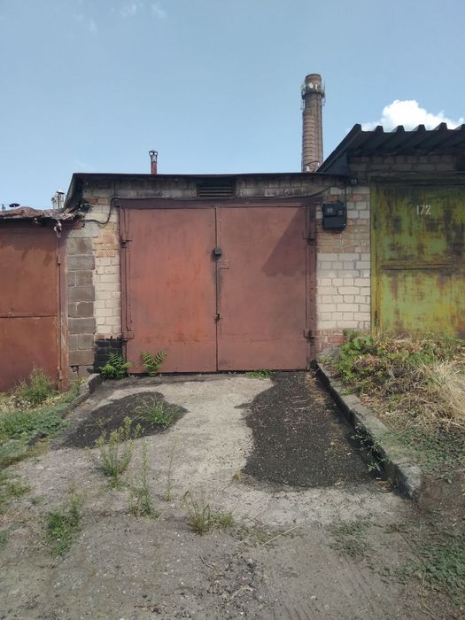 Продам гараж в кооперативе Космос 1