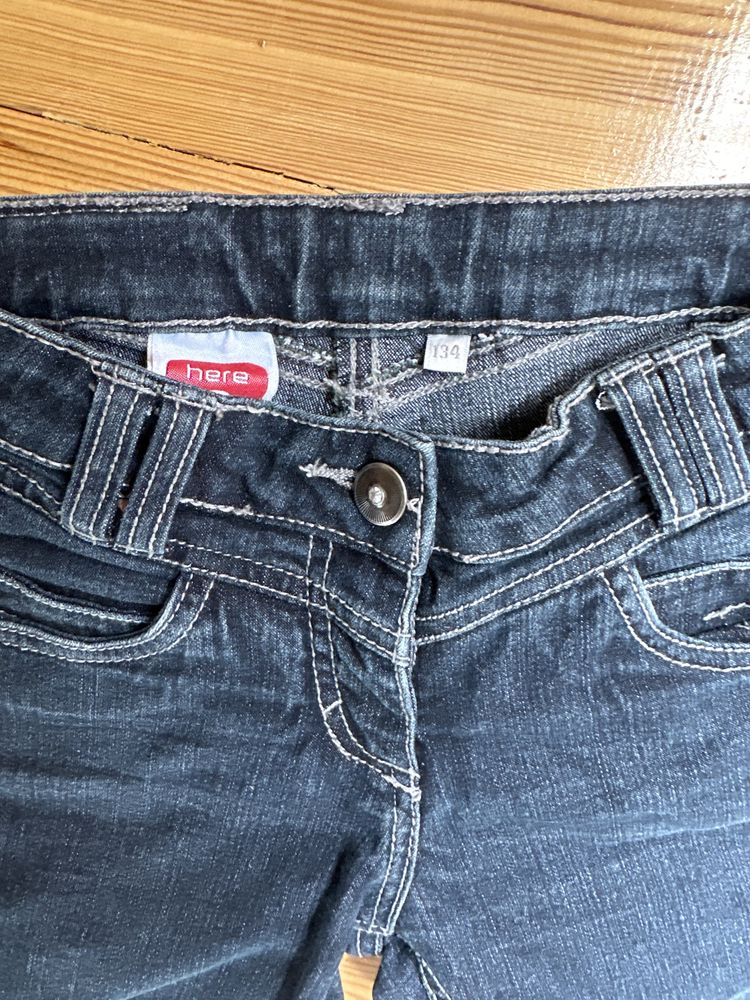 Spodnie na 122/134 jeans i bawełna regulowane w pasie