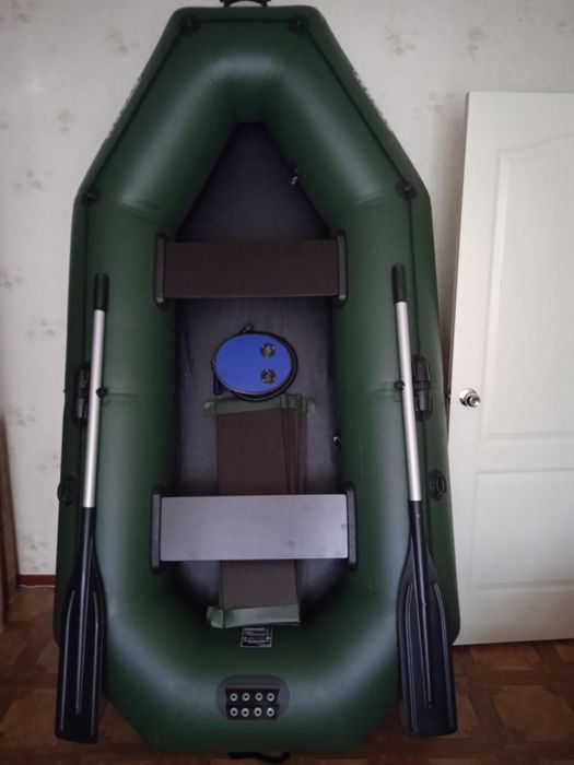 Надувний човен + двигун