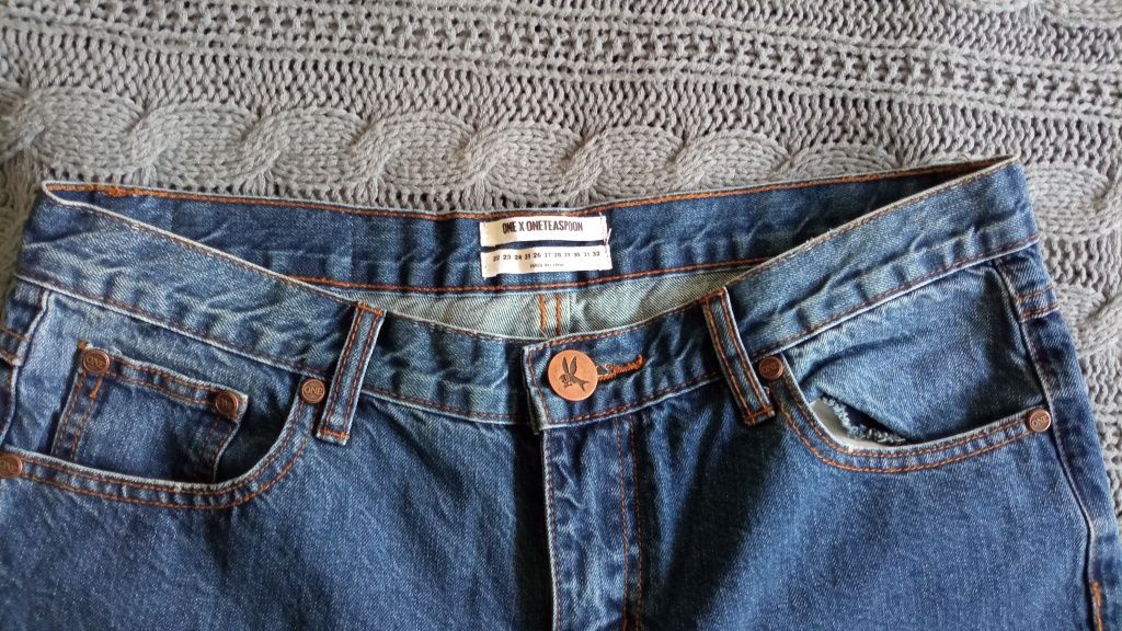 Jeansy niebieskie, rozm M, nowe bez metki firmy One X Oneteaspoon