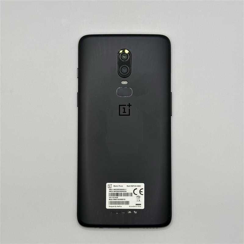 OnePlus 6 8/128GB czarny, odnowiony *Gwarancja 24 miesiące!*