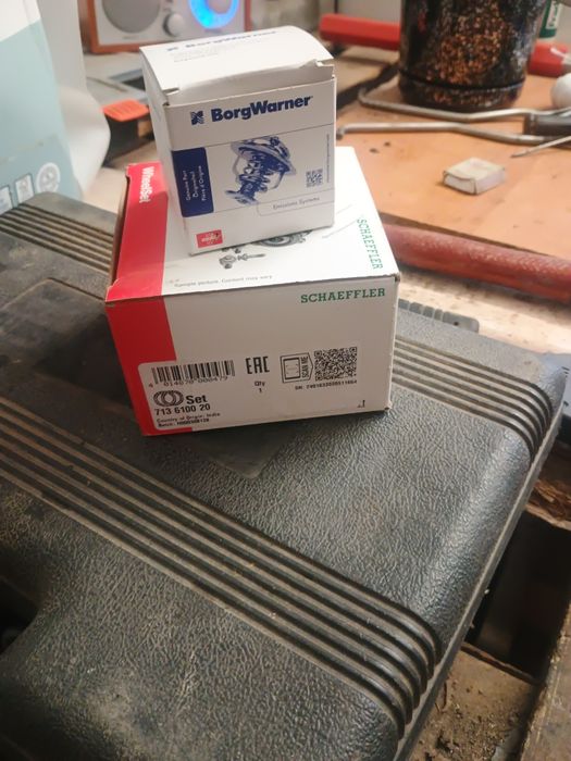 łożysko golf 4 nowe + termostat nowy