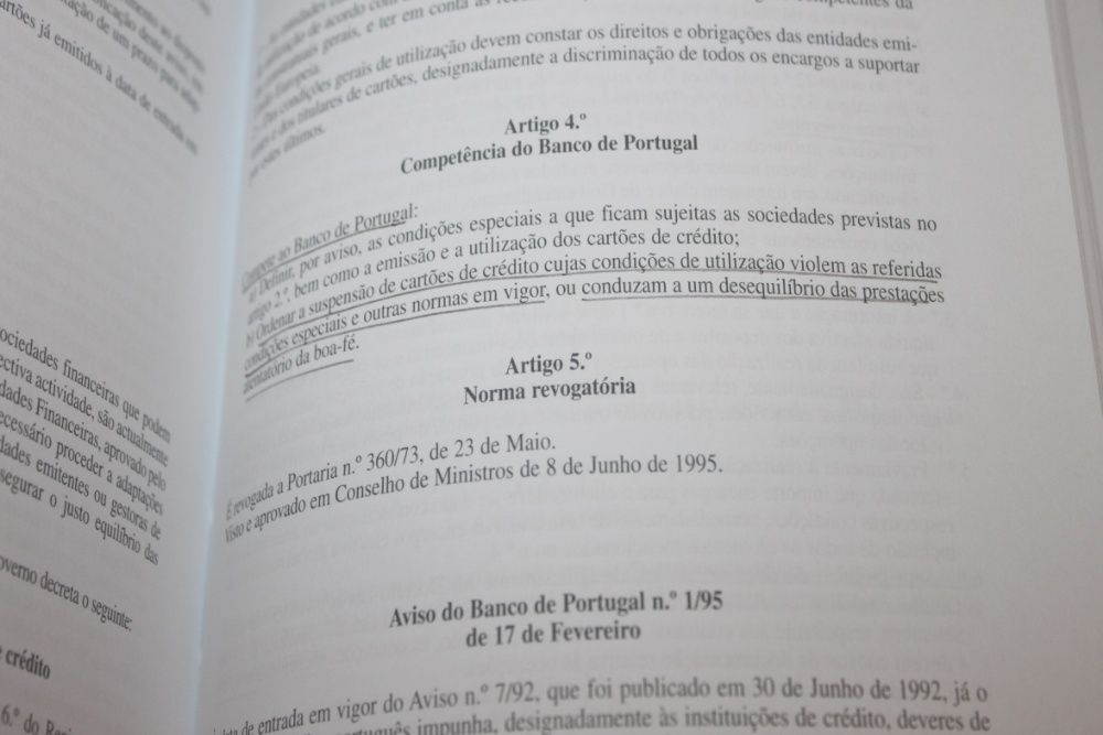 Colectânea de Legislação de Consumo//José Júlio..