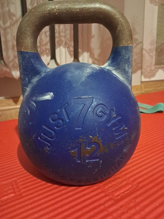 Sprzedam odważnik kettlebell 12kg