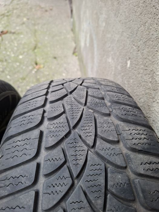 Opony zimowe Dunlop 215/65R16