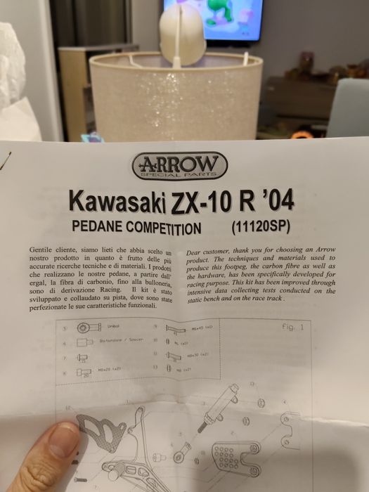 Kit Suportes Pousa pés condutor Kawasaki ZX10R 04-05