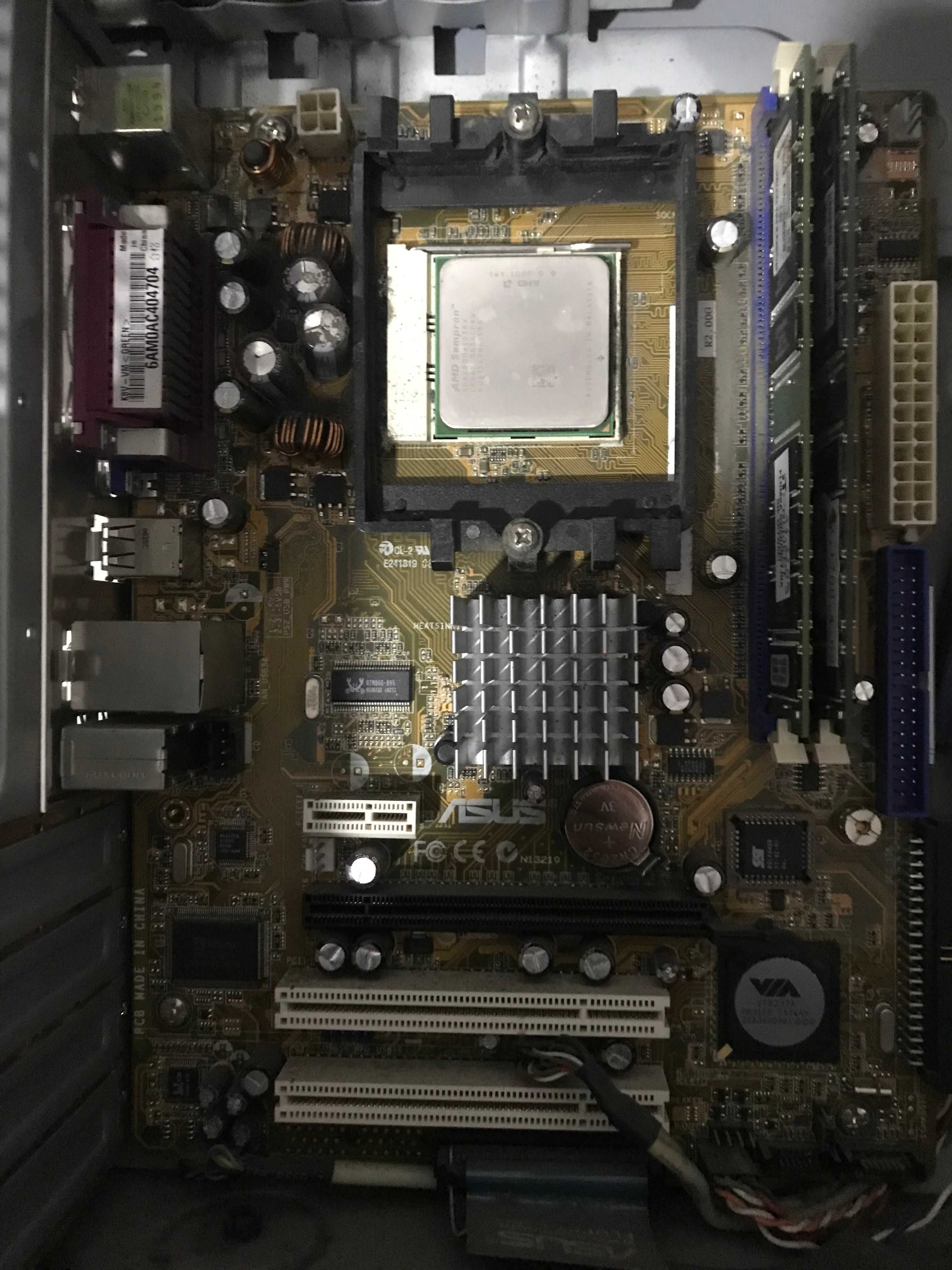 ASUS K8V-VM, AMD Sempron 2800, DDR 2GB
