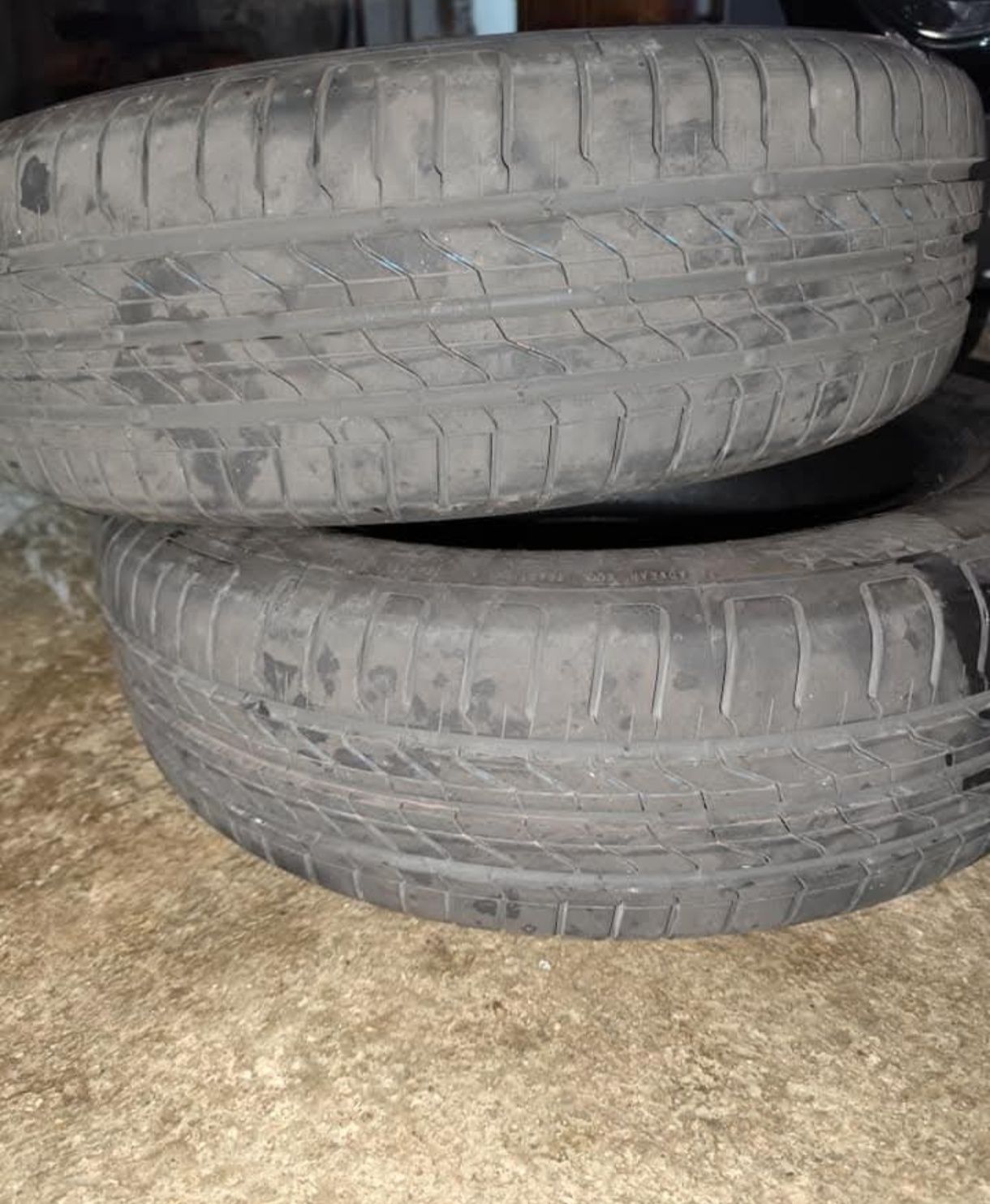 Pneus semi-novos