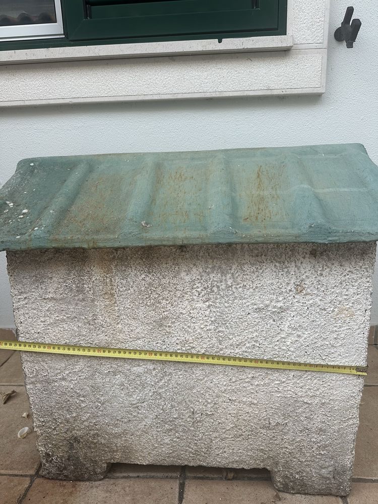 Casota cimento para cães