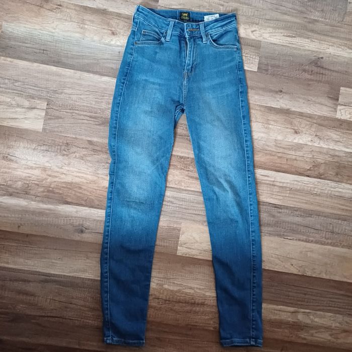 Spodnie lee r 34 , XS
