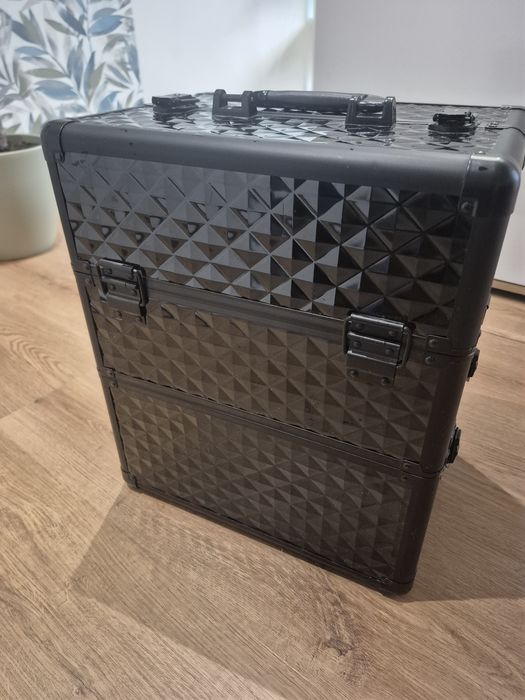 Kuferek kosmetyczny Neonail