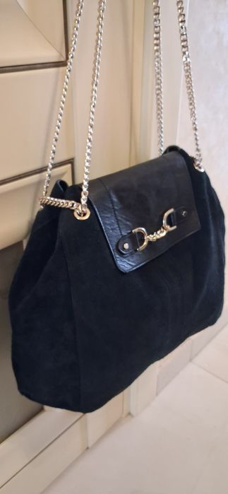 Натуральный замш River Island