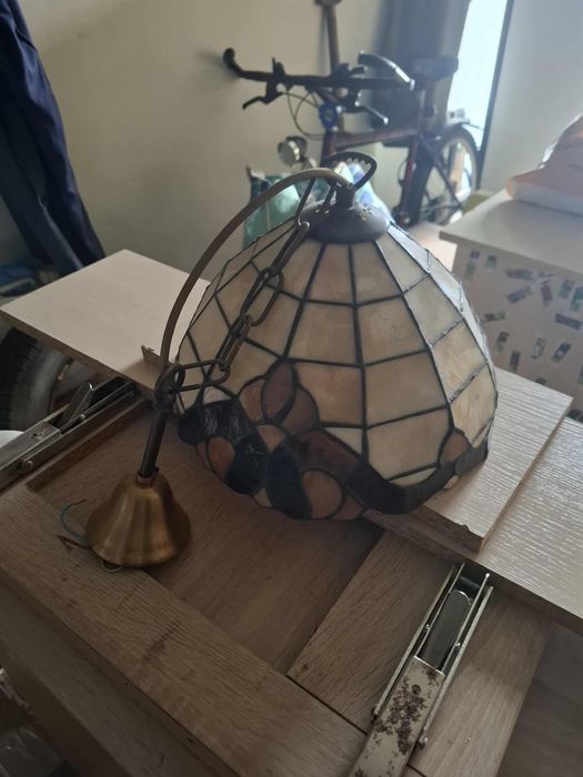 lampa w stylu tiffany