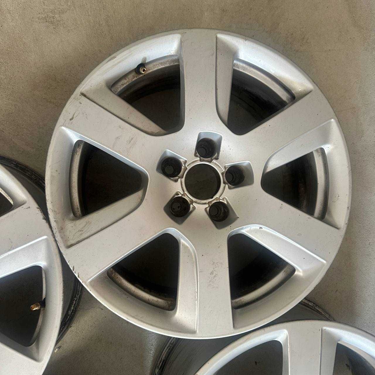 Литі диски Audi 5/112 r17 .  Диски литые Ауди