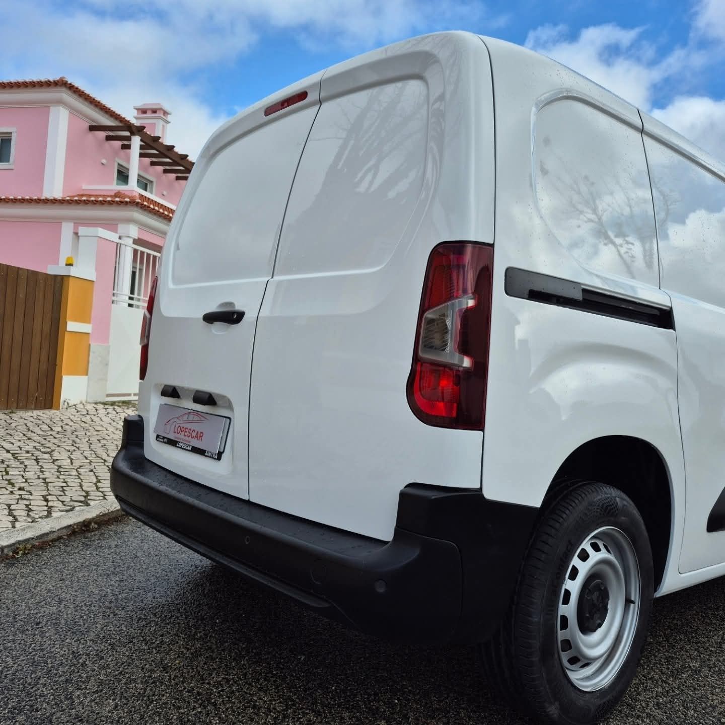 Peugeot Partner | GARANTIA | 130.000KM - 3 LUG. - NACIONAL