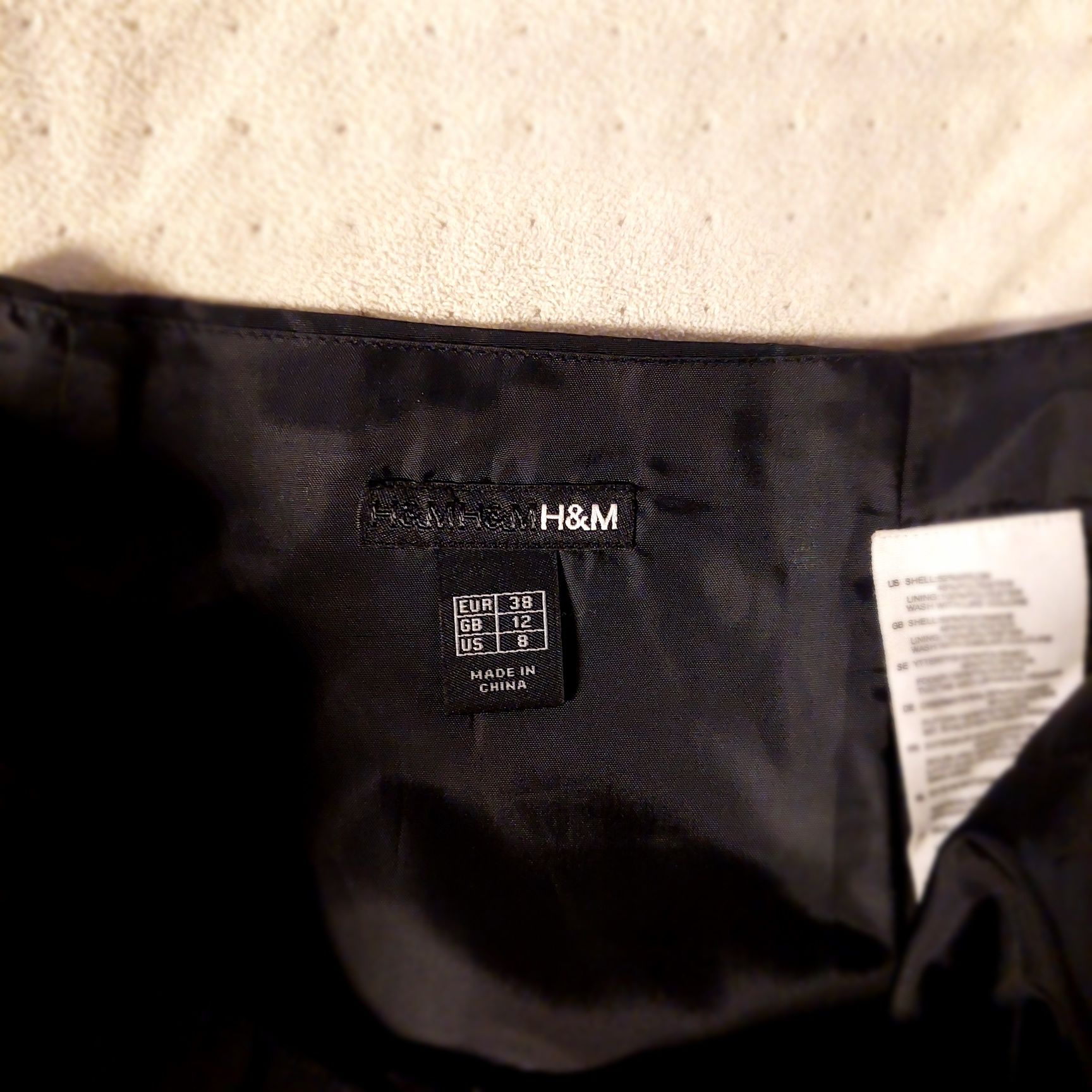H&M spódnica czarna trapez, rozkloszowana r. 38