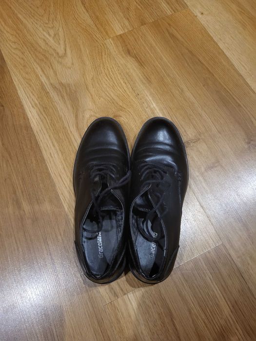 Buty skórzane czarne