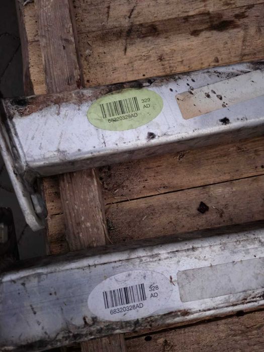 strefa zgniotu lewa prawa Jeep Cherokee KL 19r kieł