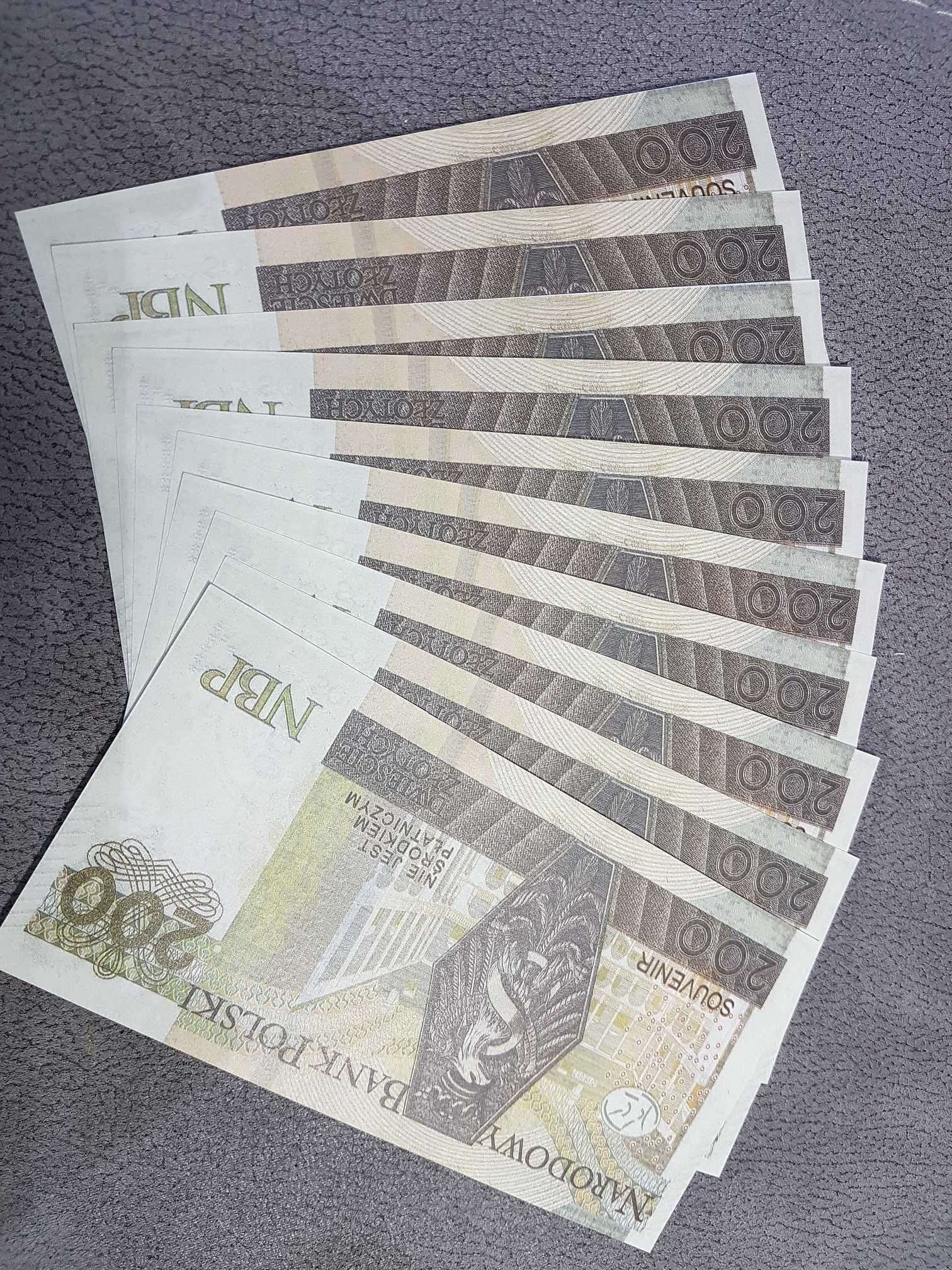 200zł plik 100szt pieniądze banknoty do tricków, pranków itp