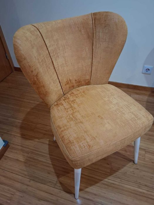 Conjunto de 6 Cadeiras de Sala — Como Novas