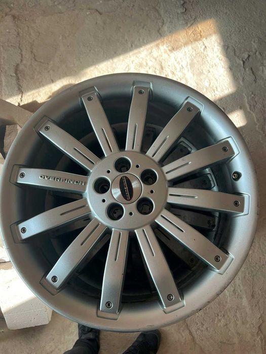 Продам Диск R22 BMW , Range Rover  Overfinch оригинал !!