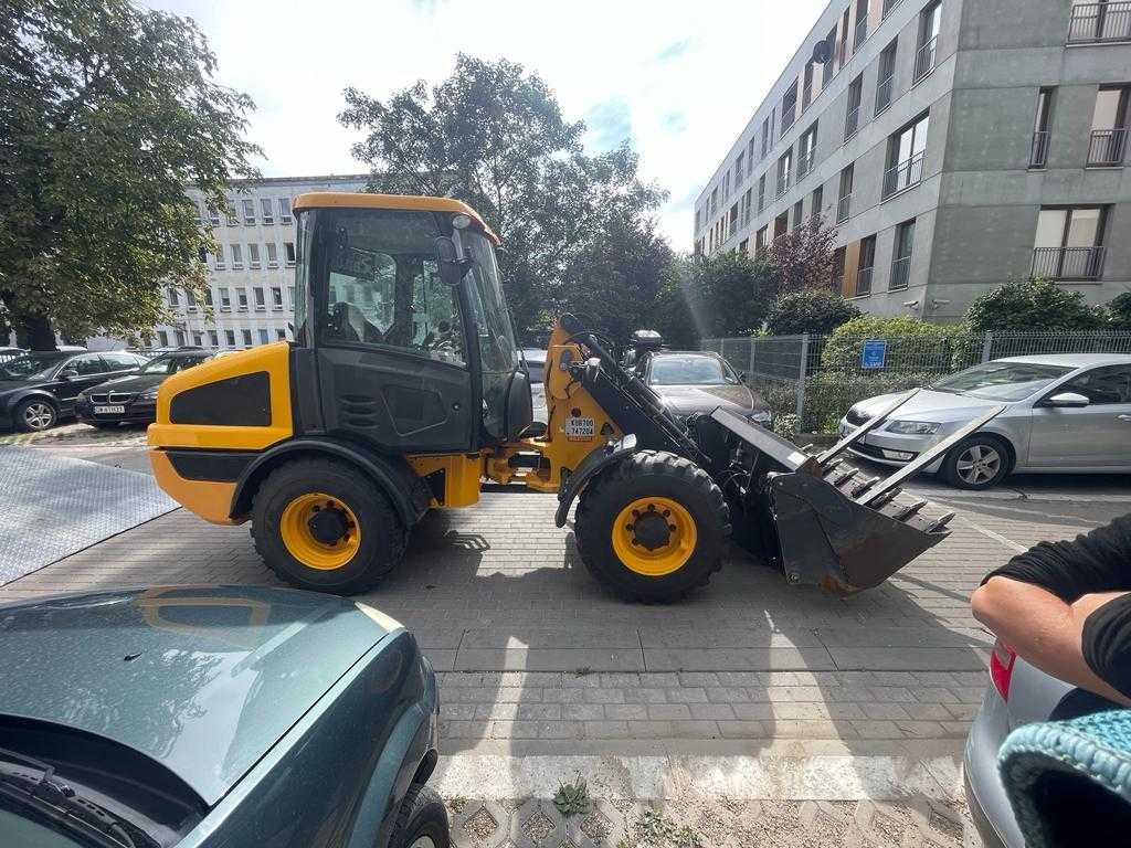 Wynajem ładowarki kołowej JCB CAT KUBOT