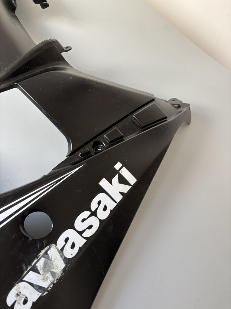 Plastik Boczek Osłona Owiewka KAWASAKI ZX-10R 11r.