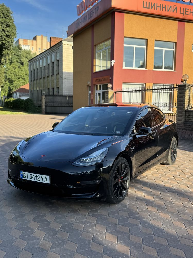 Tesla model 3 Dual motor