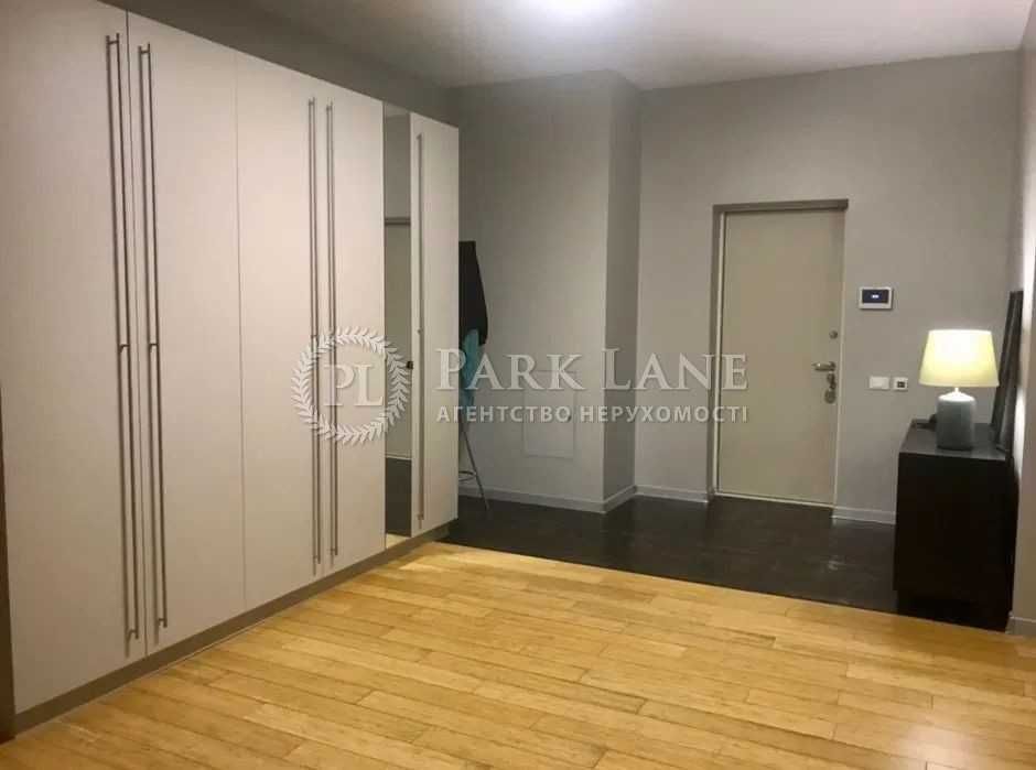Коновальця Євгена (Щорса) 32г. 130 м.кв. ЖК Митець