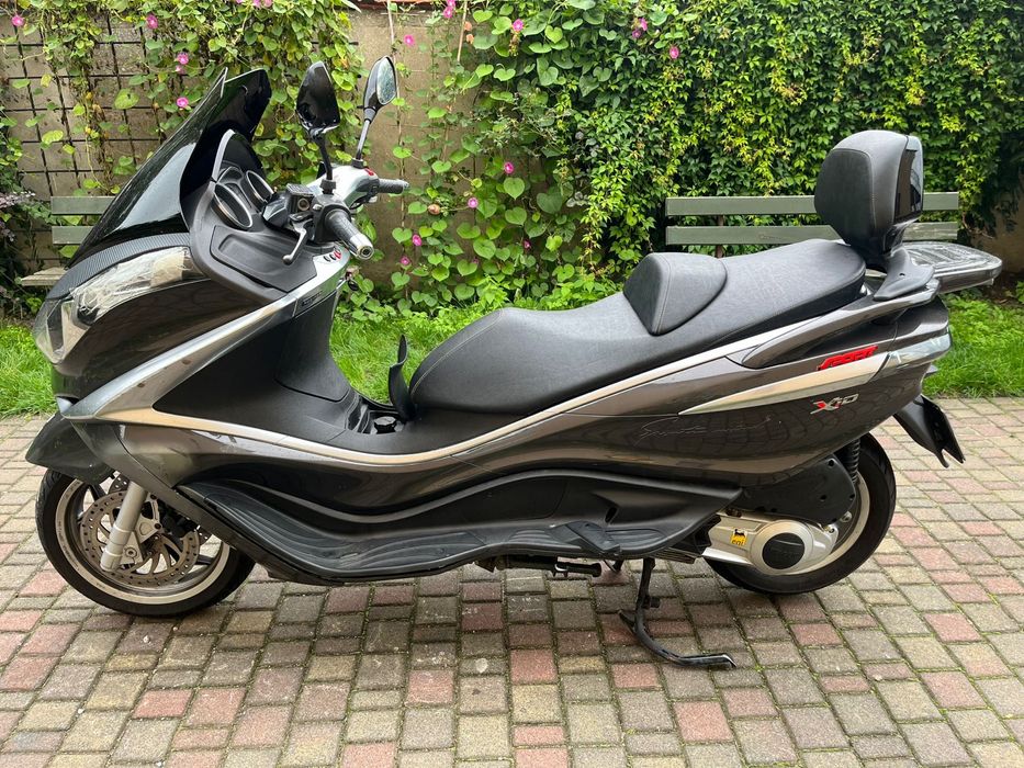 Piaggio X10  125 - 2014 rok - Akrapovic