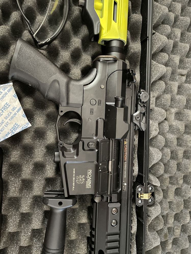 ICS M4 réplica airsoft