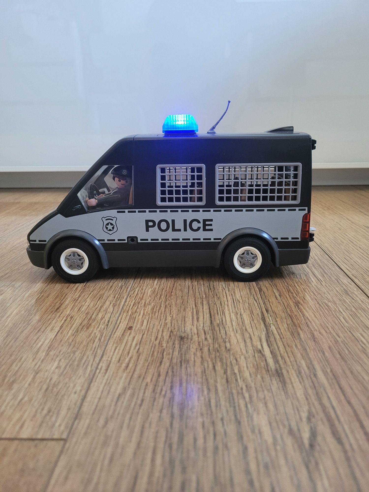 Wóz policyjny playmobil 6043 furgonetka. Policja Playmobil.