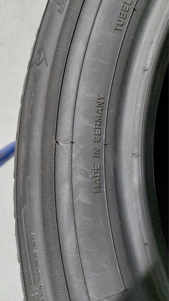 205/60/15 R15 Dunlop SP Sport 200Е 2шт. новые